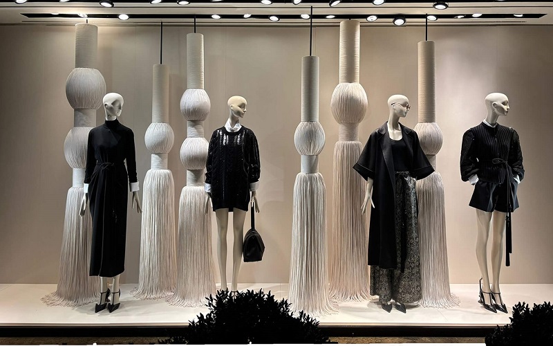 MAX Mara